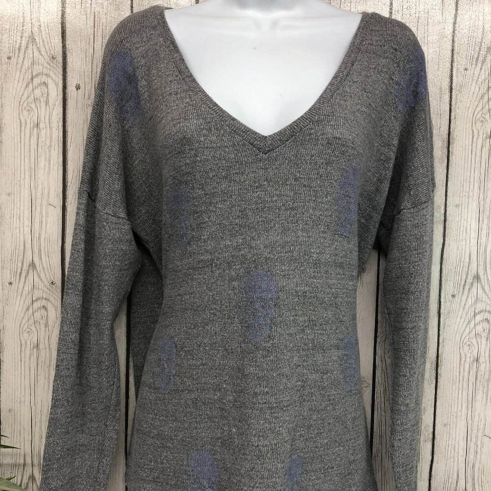 Lauren Moshi Gray V-neck Sweater Size Medium*